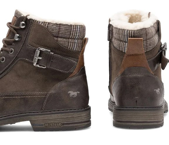 Mustang Faux Fur Lined Cap Toe Boot Brown